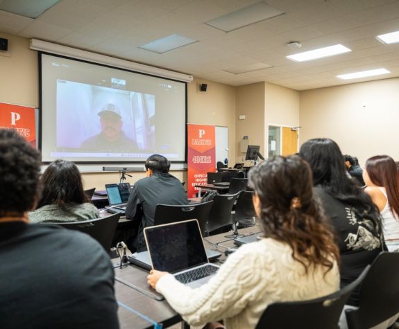 Noah Hammerman speaks by Zoom to a Pacific business class