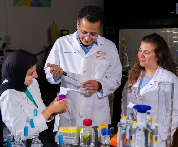 Rasha Emara ’25, PhD, Mamoun M. Alhamadsheh, PhD, Hala Aldawod ’24, PhD