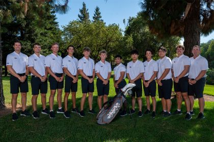 a group photo of University of the Pacific's men's golf team
