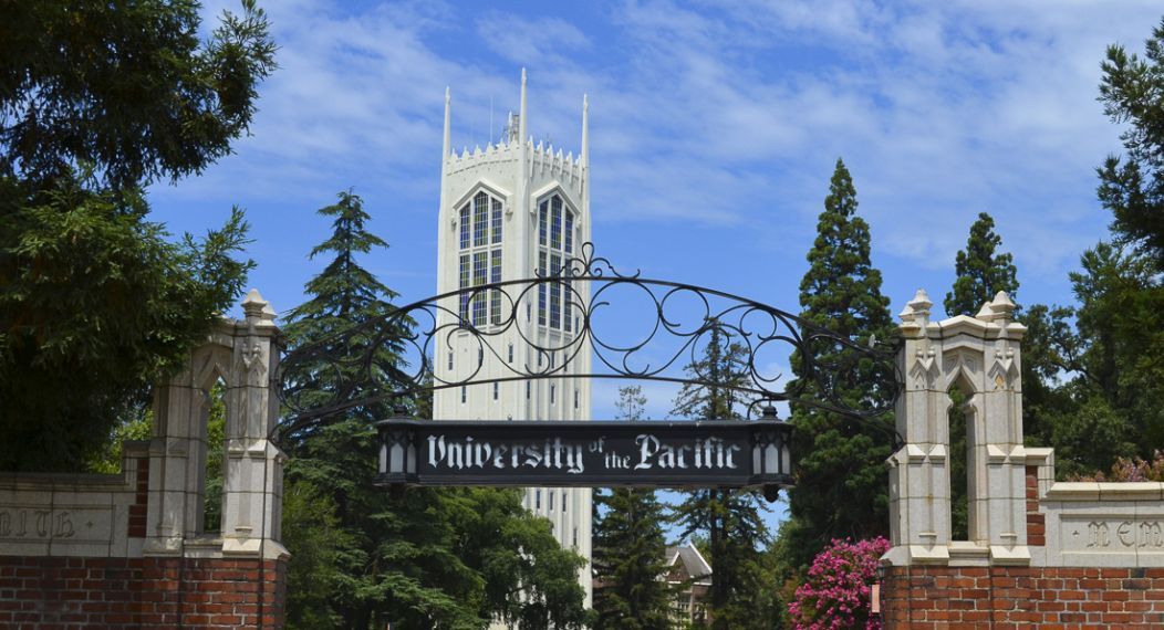 Burns Tower and University of the Pacific sign