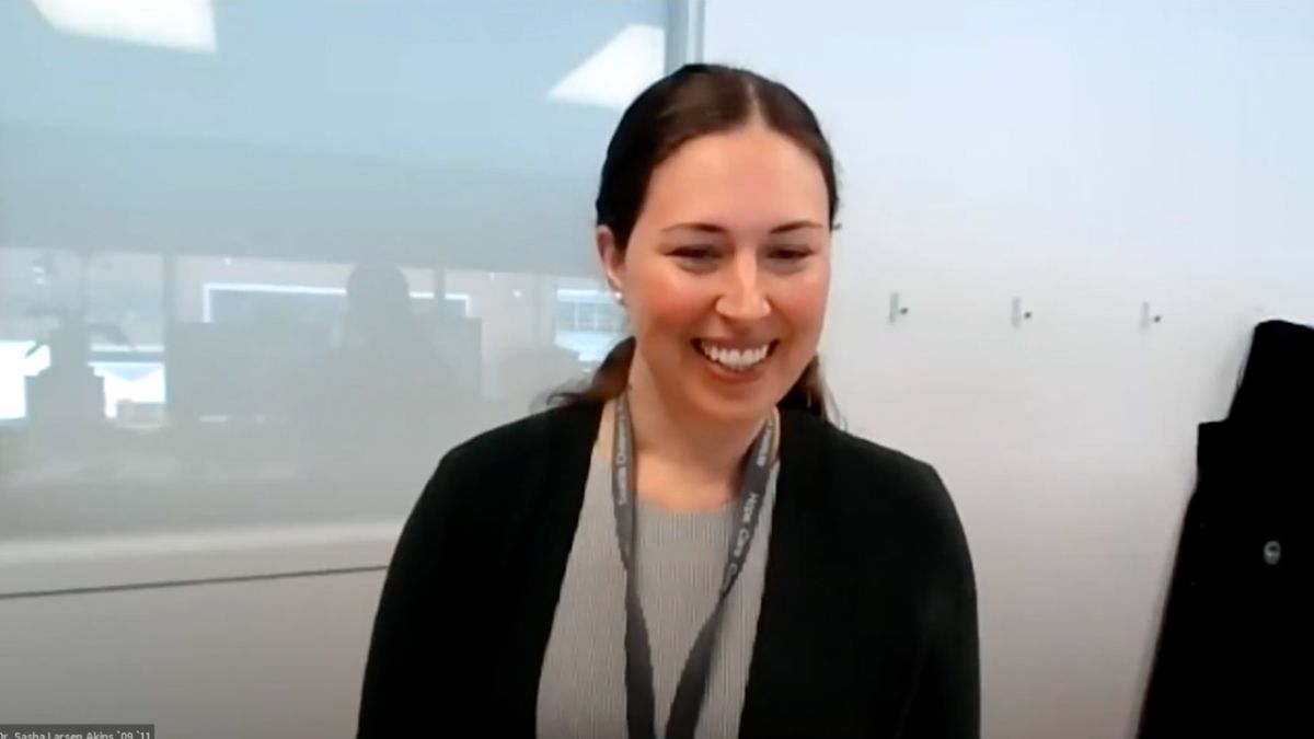 content.field_image.alt