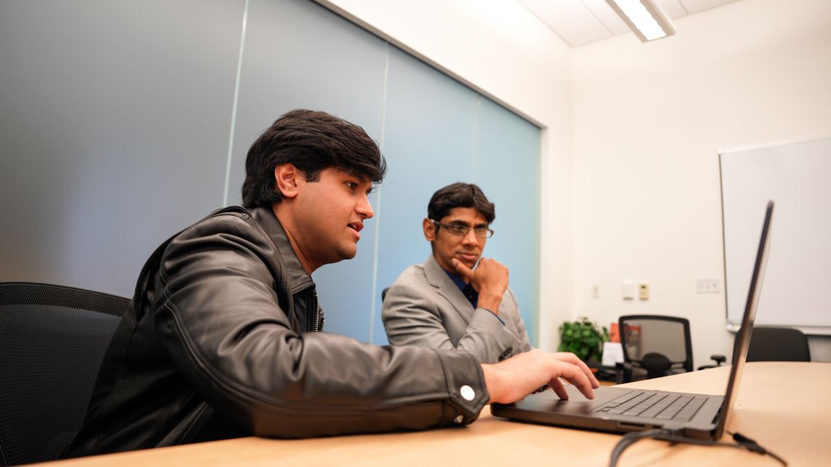 content.field_image.alt